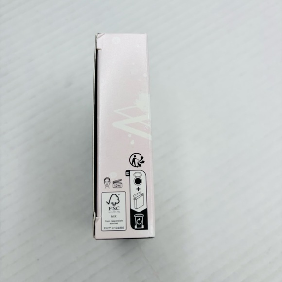 FENTY BEAUTY Fenty Cheeks Suede Powder Blush in Summertime Wine - Picture 5 of 6